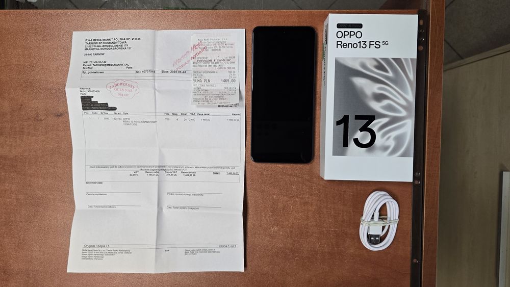 Oppo Reno 13 FS 5G Dual Sim 512GB/12GB RAM granatowy, stan bdb, gwar.