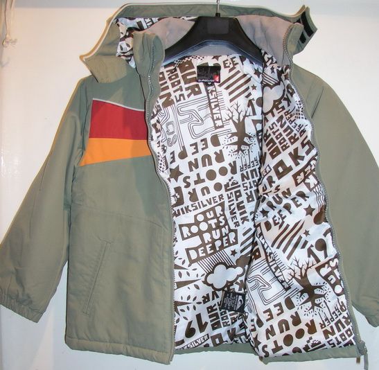 Деми куртка Quksilver на 8 лет