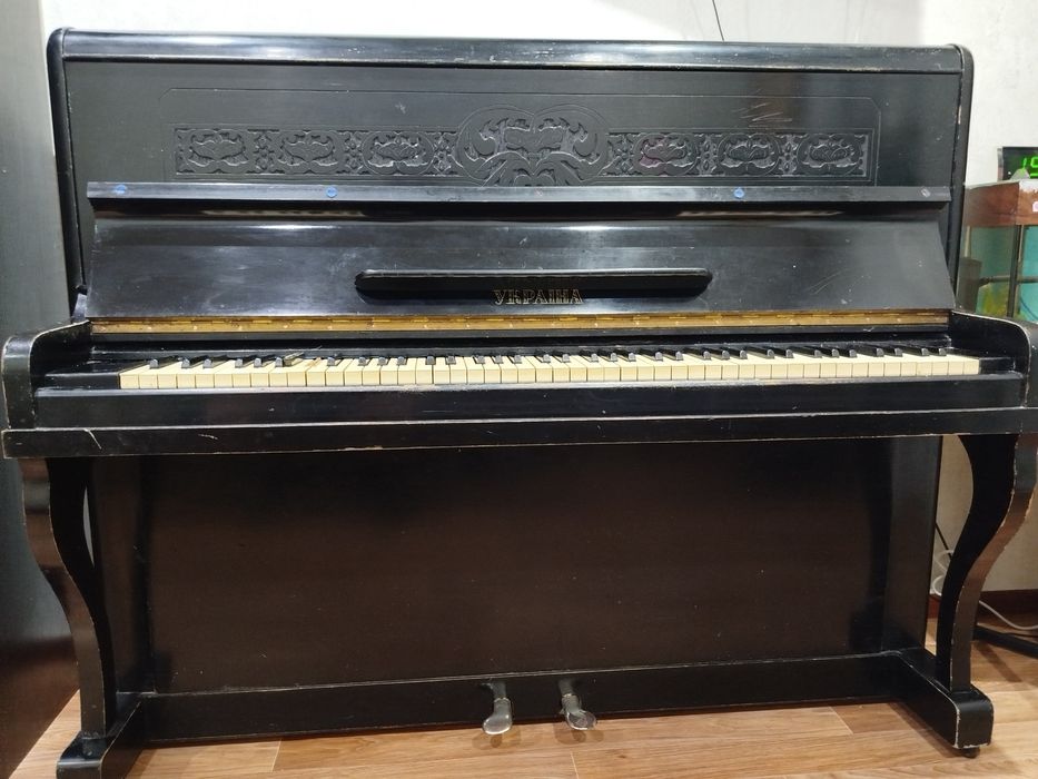 Піаніно УКРАЇНА (Чернігівська фабрика)