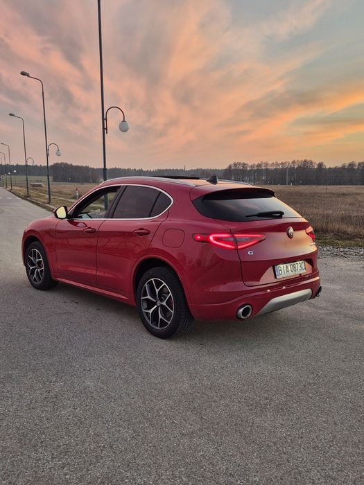 Alfa Romeo Stelvio q4 2.0 280km