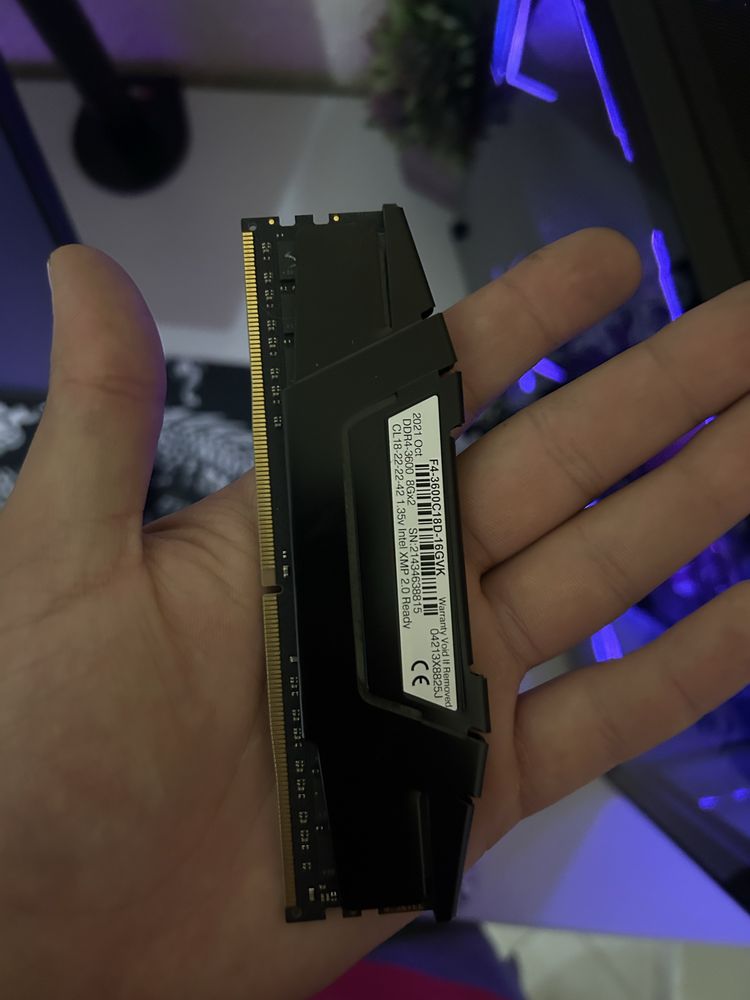 32gb (4x8) G.SKILL ddr4 3600Mhz CL18