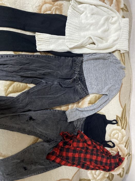 Віддам лот речей хс - с