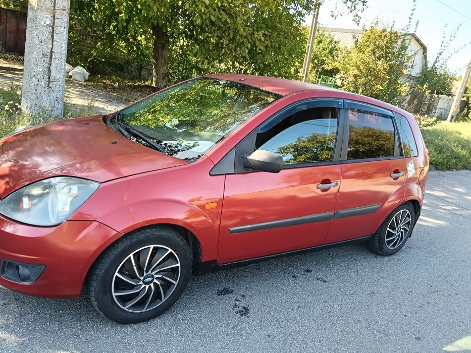 Продається  автомобіль Ford Fiesta 2006р.