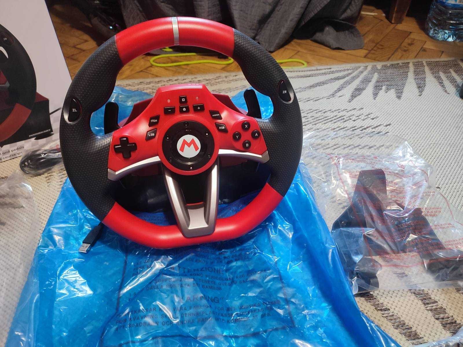 Kierownica Hori Mario Kart Racing Wheel Pro Deluxe dla Nintendo Switch