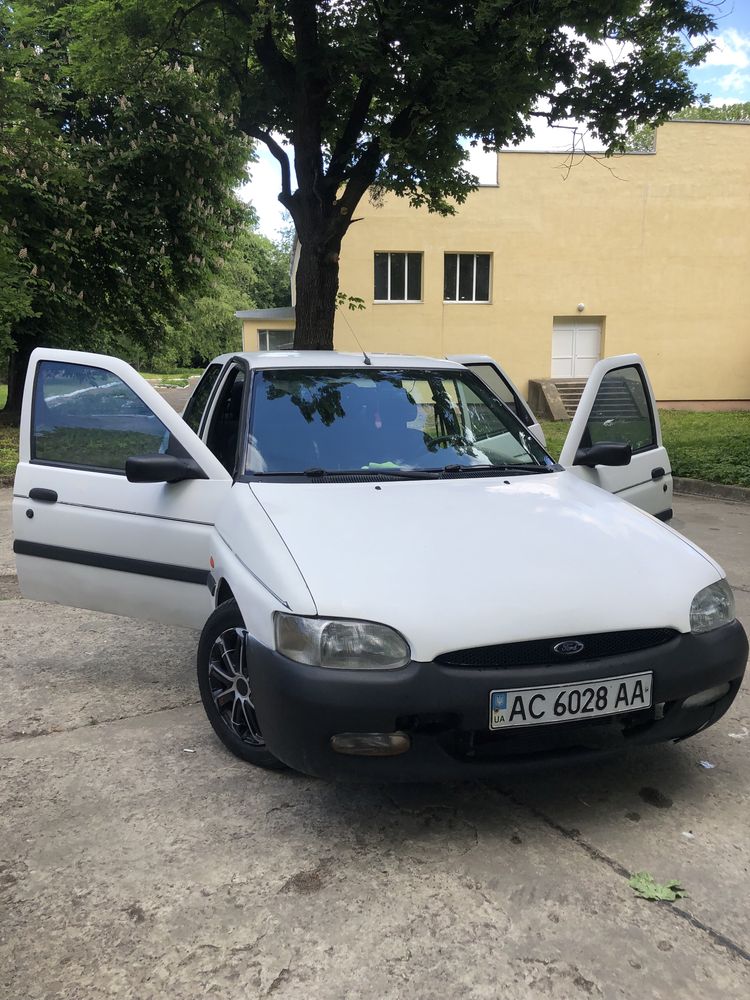 Продам ford escort