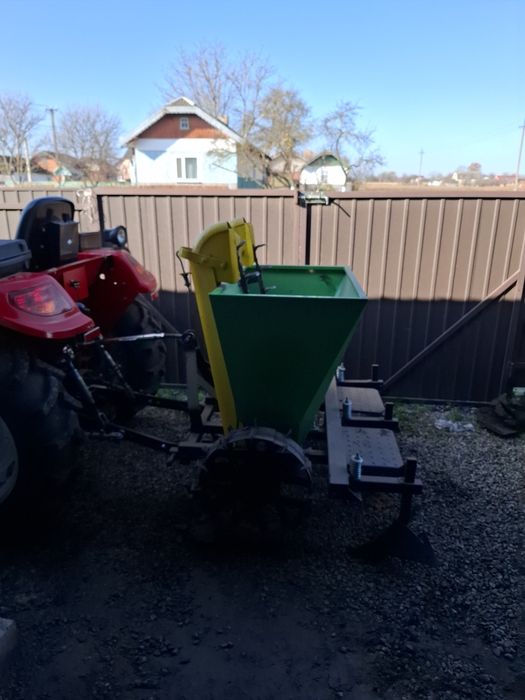 Картоплесажалка бомет