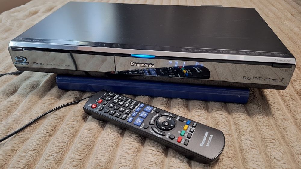 Nagrywarka BLURAY Panasonic DMR-BS750 + oryginalny pilot ! DVD , USB