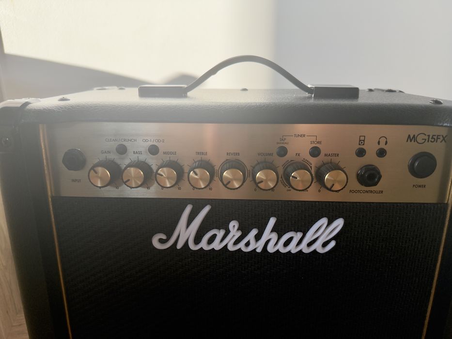 Marshall MG15GFX wzmacniacz