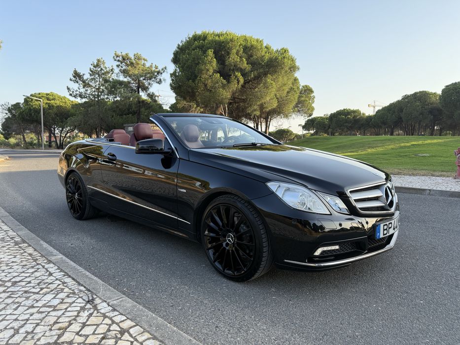 Mercedes-Benz E200 Automatica Cabrio