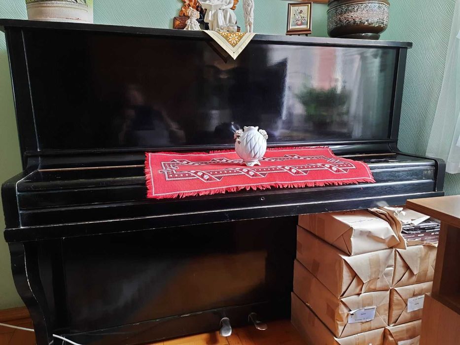 Піаніно Україна самовивіз