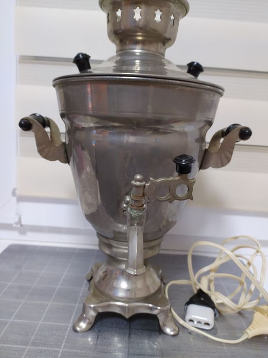 Самовар електричний