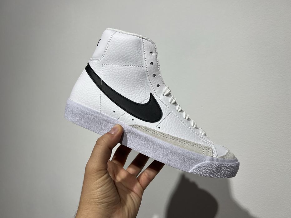 Кросівки Nike Blazer Mid 77 White DA4086-100 оригінал