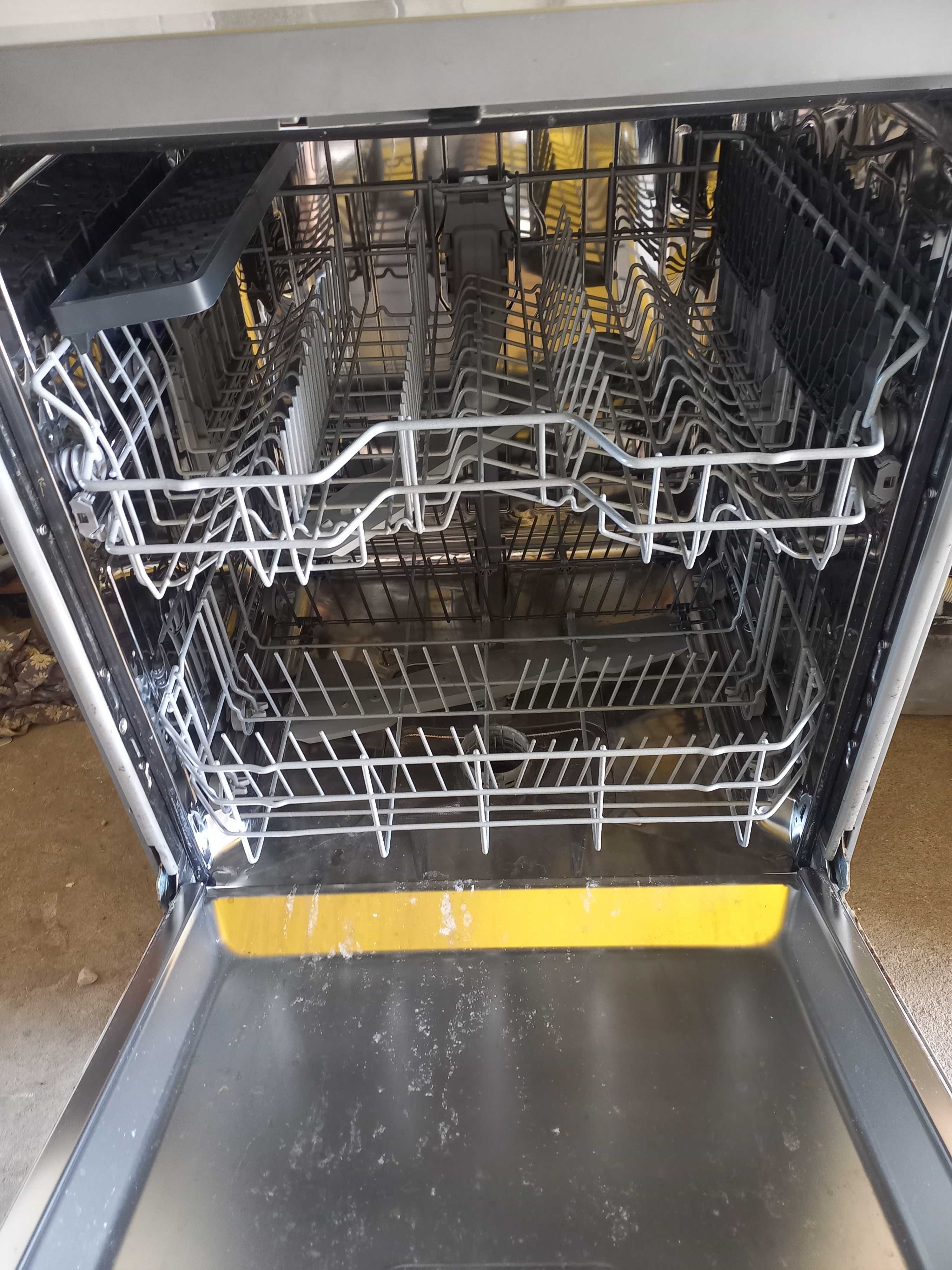 Zmywarka 60cm Beco jak nowa