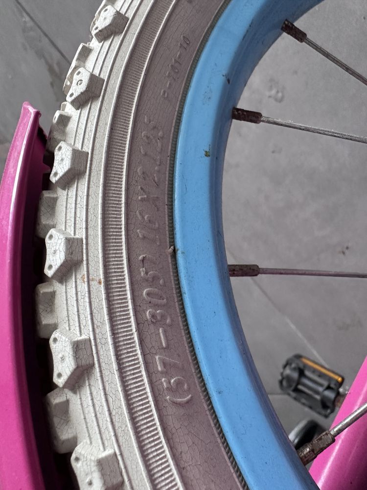 Bicicleta crianca como nova