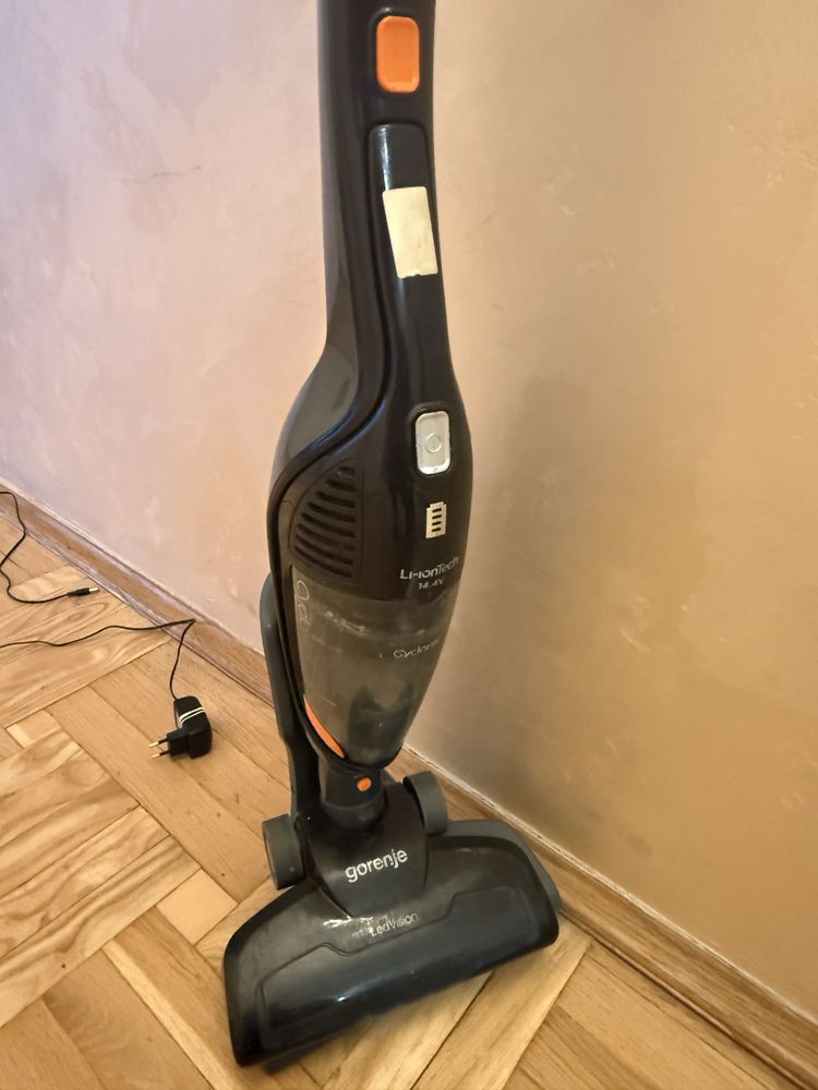 Акція Робот-пилосос Rowenta Explorer Seri 40 RR7267WH + русний Gorenje