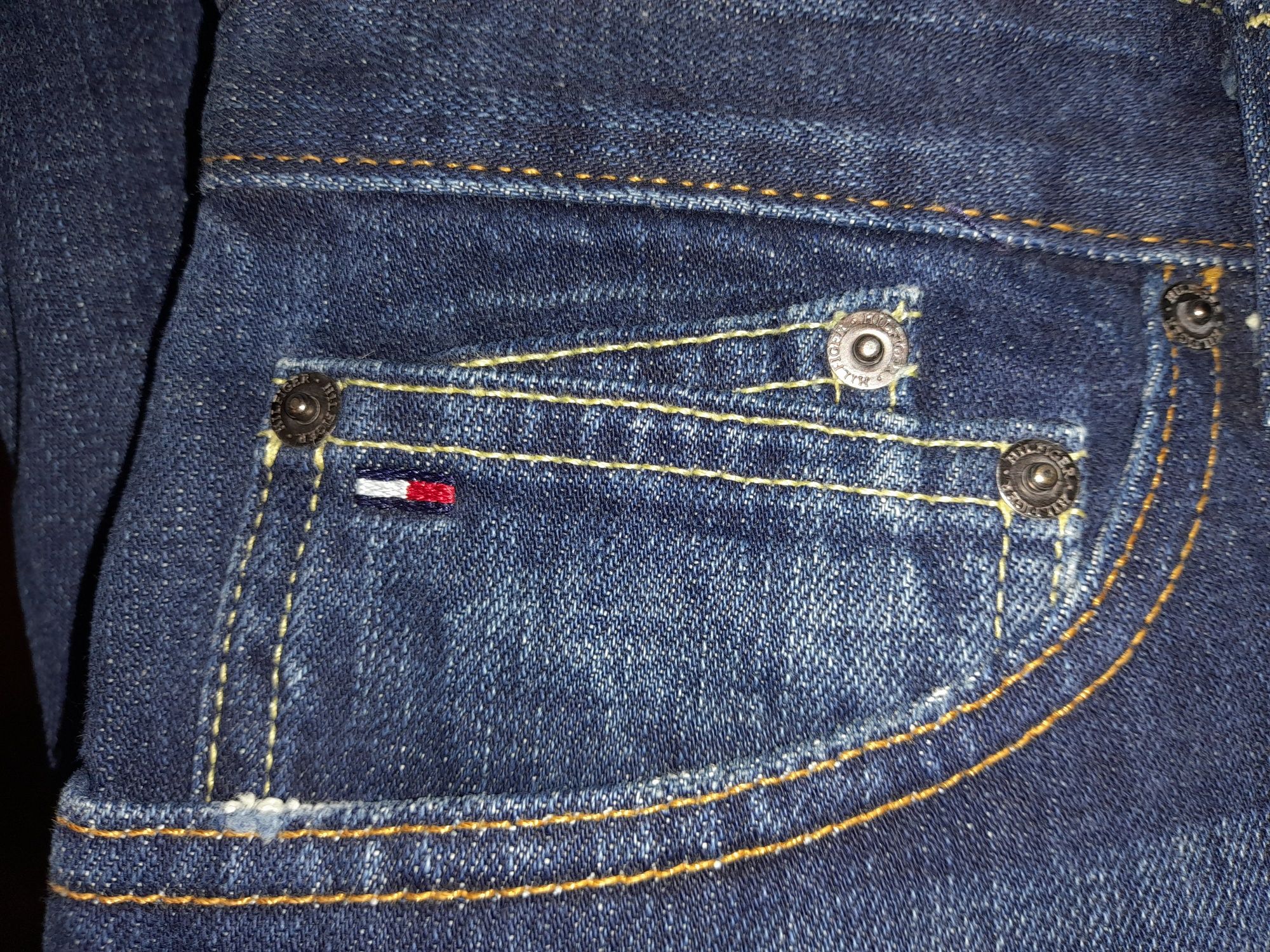 Tommy Hilfiger Custom Straight spodnie W36 L32