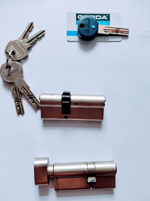 Zamek Gerda zestaw wkładek z gałką i kluczami