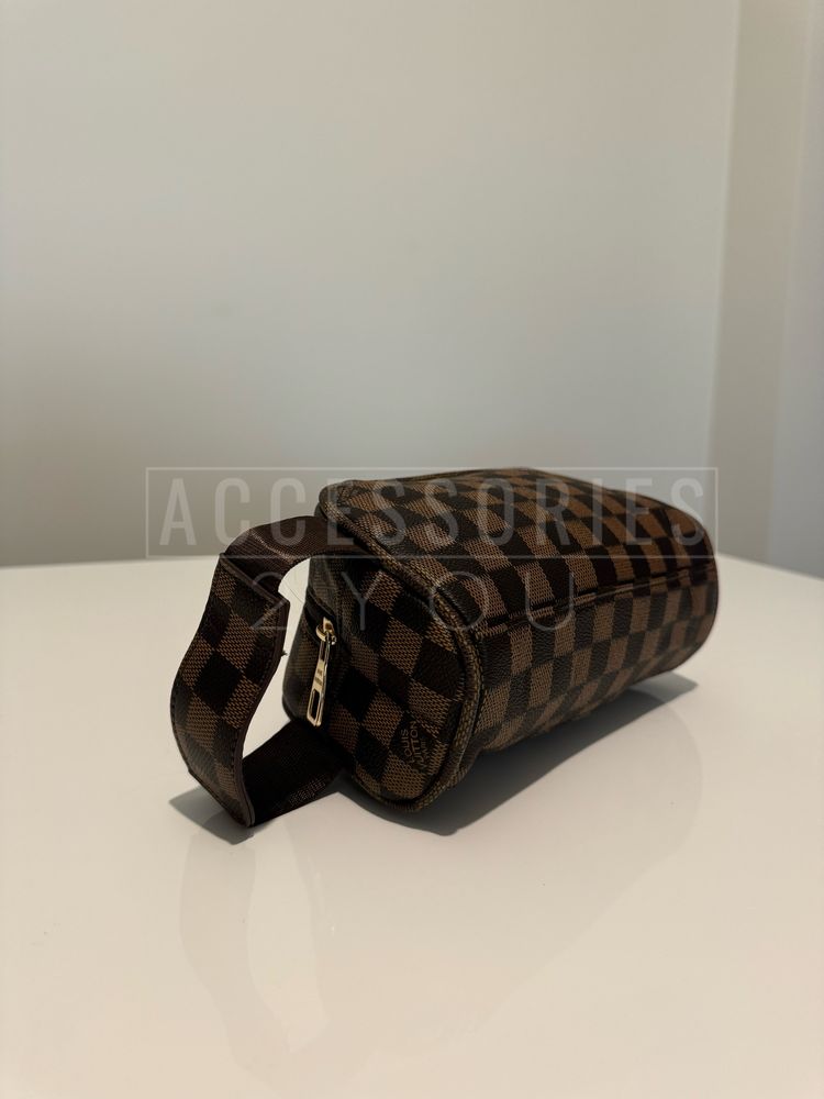 Pochete / Necessaire Louis Vuitton