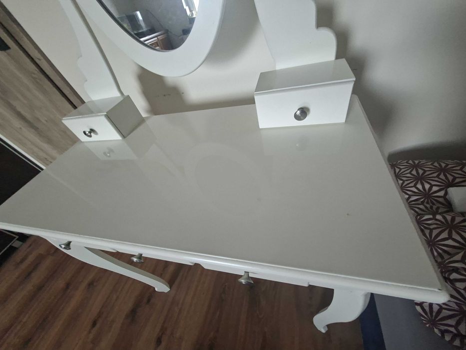 Toaletka ikea biała