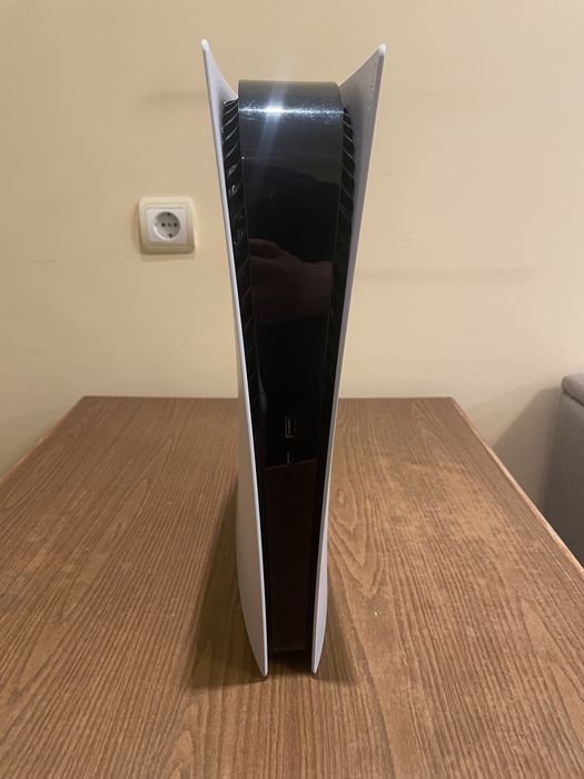 Продам Плейстейшин 5 + Торг