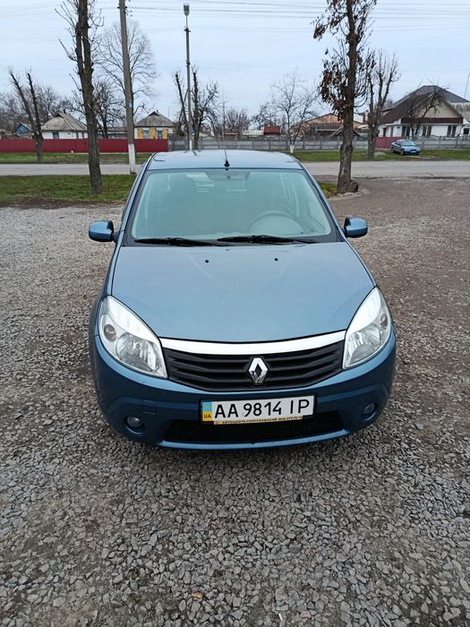 Renault Sandero .Рено Сандеро стан чудовий
