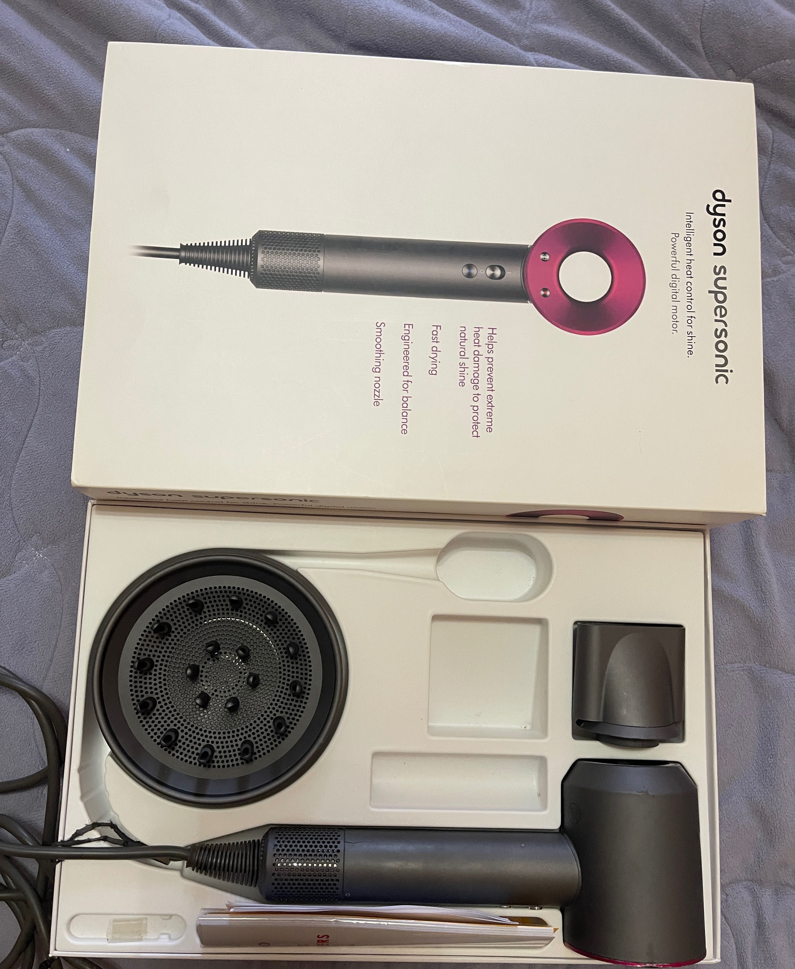 Фен Dyson supersonic