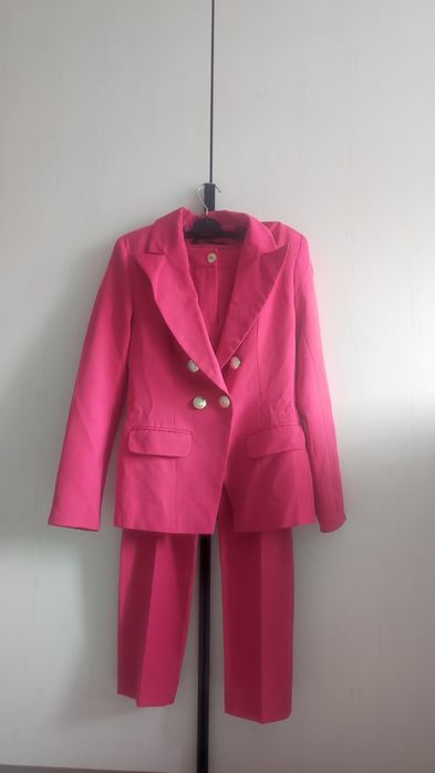 Костюм жіночий 36р-р