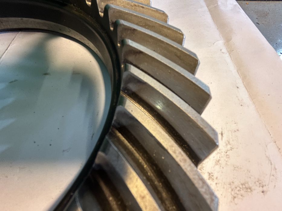 Roda croa diferencial Nissan Patrol 260