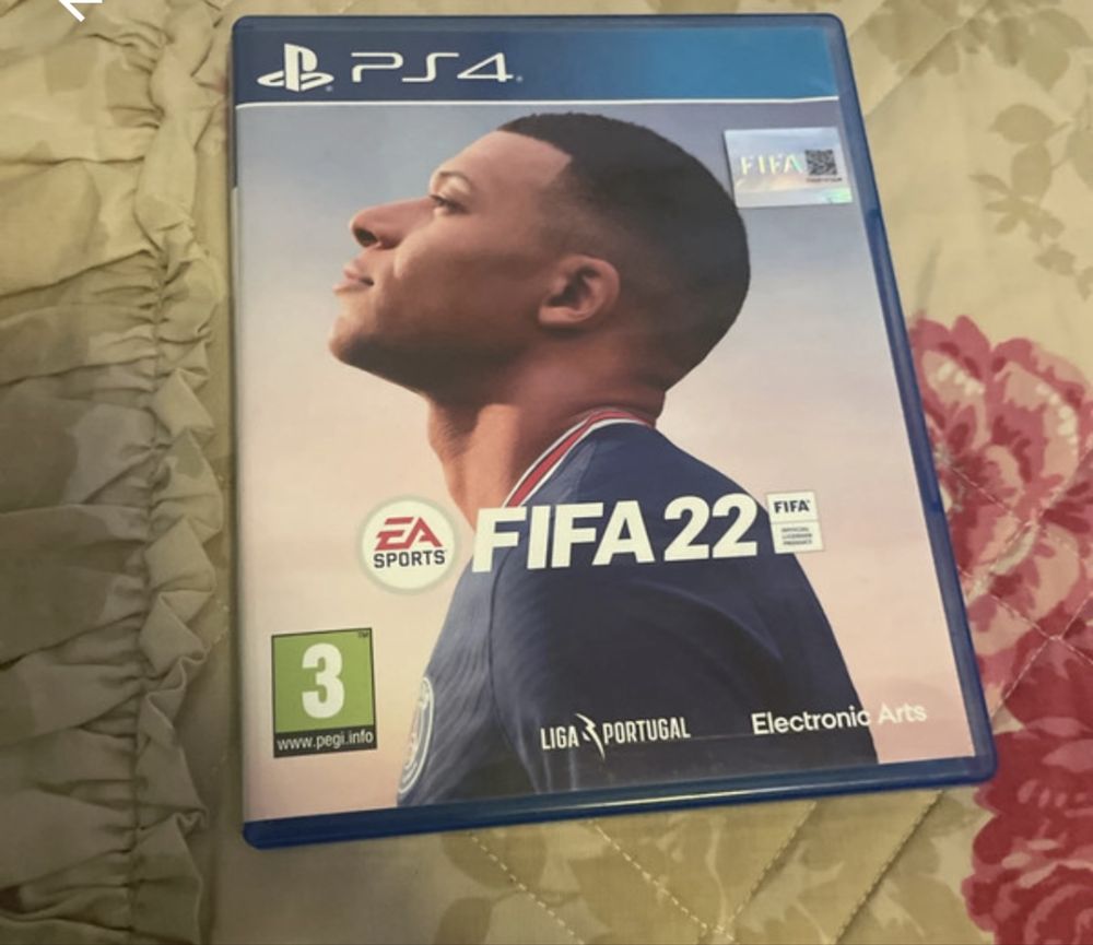 ps4 com dois comandks