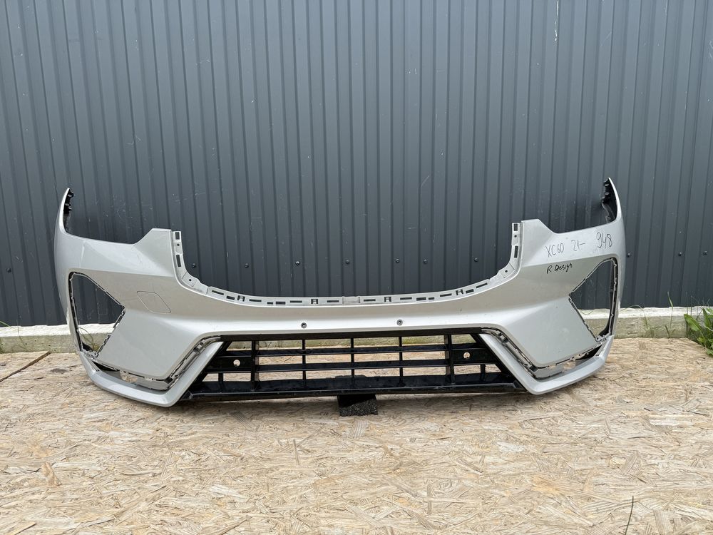 Бампер передній Volvo XC60 II R-Design rdesign 2021- вольво хц60