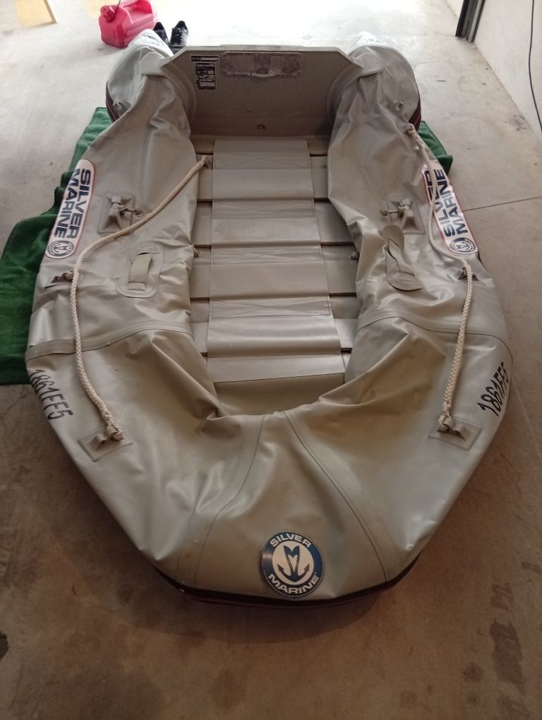 Barco pneumático 2.5m + Honda 2.3 CV 4 tempos