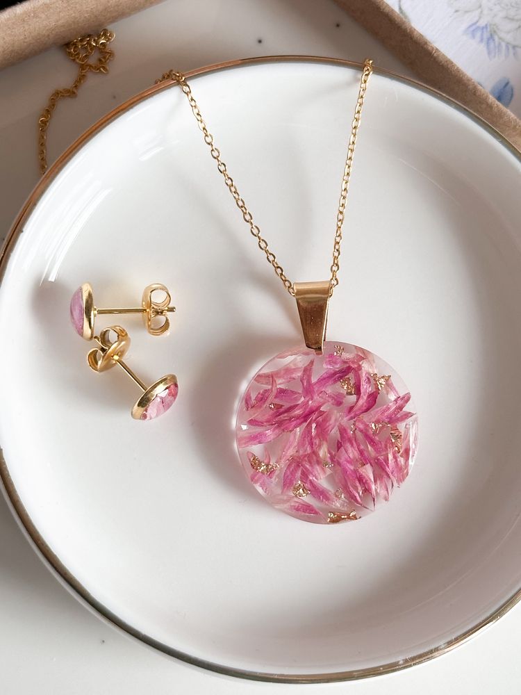 Zestaw biżuterii naszyjnik sztyfty kolczyki złote różowe handmade