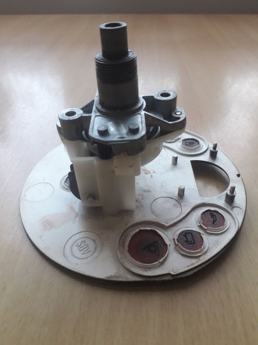 Tarcza licznika z mechanizmem, Fiat 126p maluch, Mera-pafal, prl 156