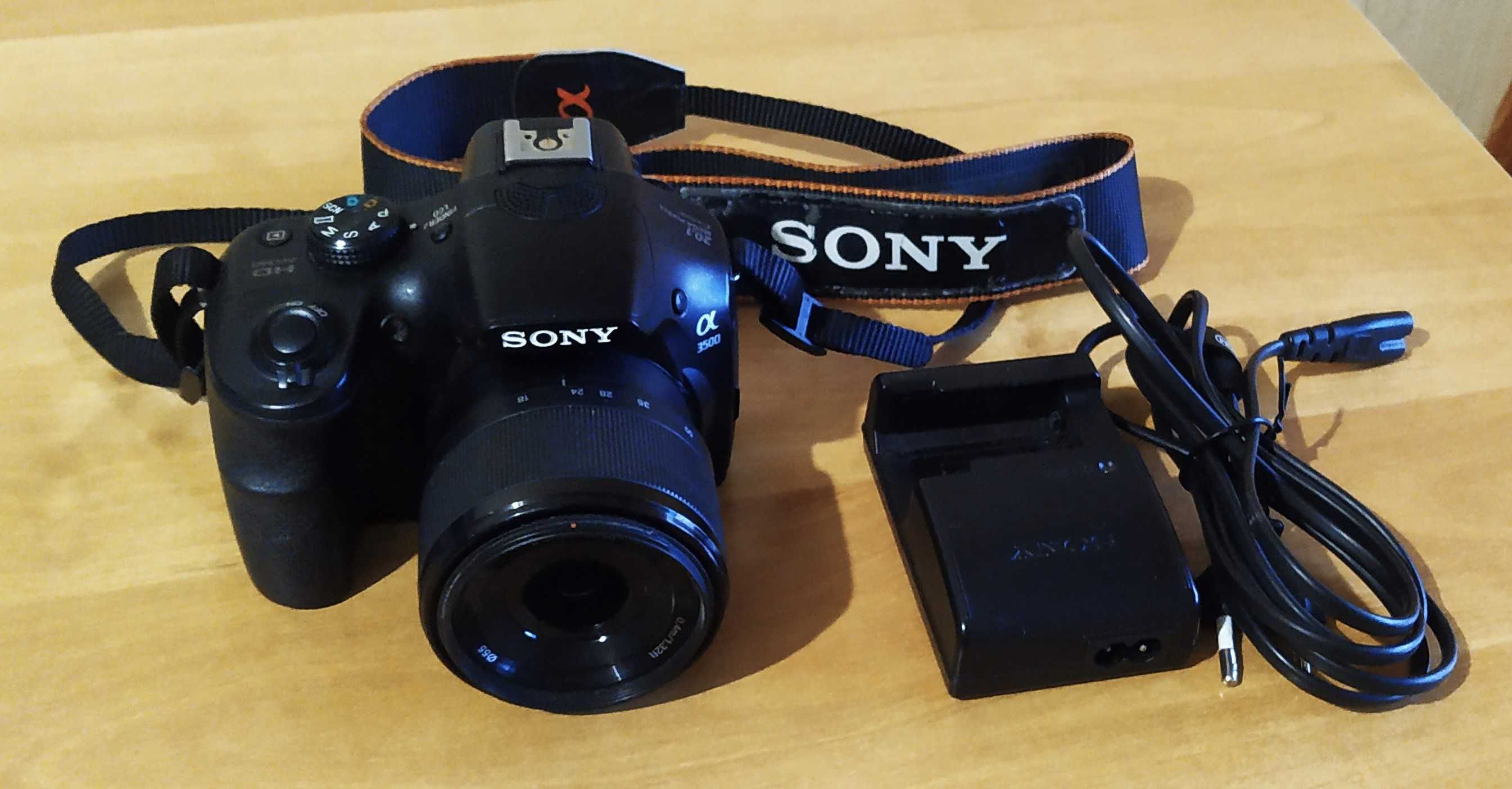 Фотоапарат Sony Alpha 3500 18-50mm б/у