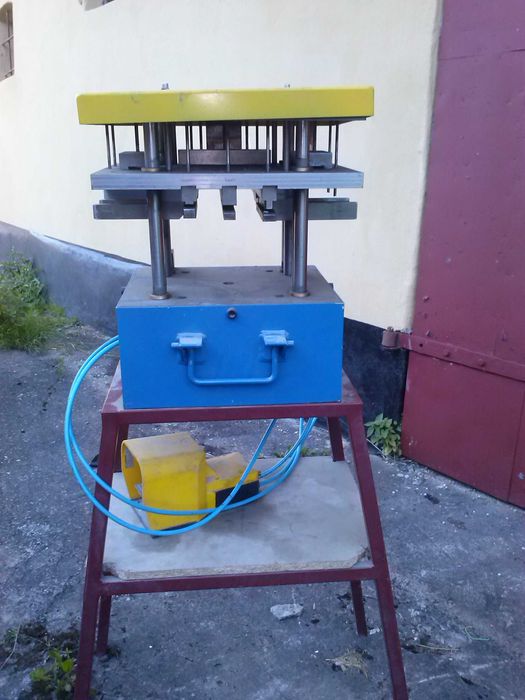 Prasa do wybijania otworów Ponzio, Aluprof, Reynaers, Sapa, WINKHAUS