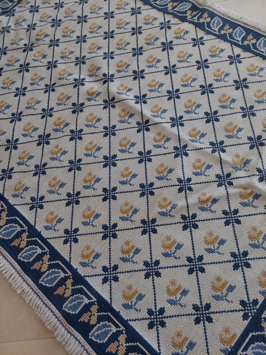 Conjunto 2 arraiolos originais 125x 180 cm