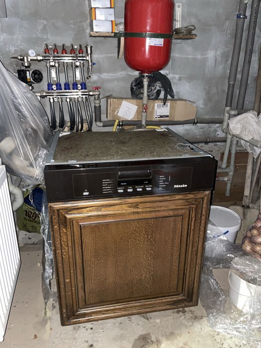 Посудомийка Miele G5630