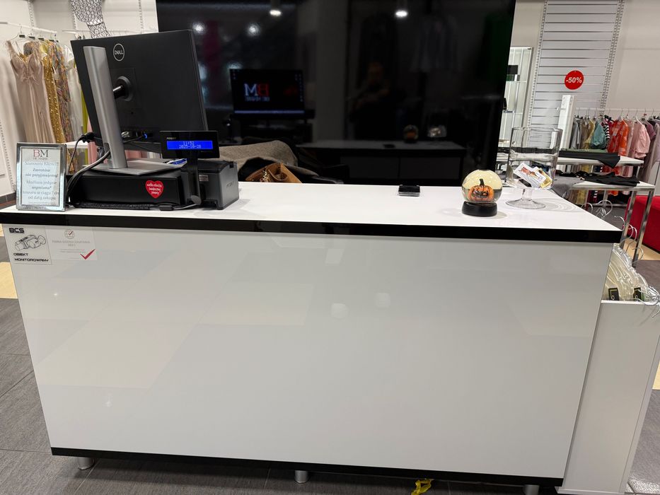 Wyposażenie Salonu Odzieżowego