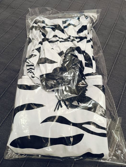 Ponczo przeciwdeszczowe zebra r.104/110