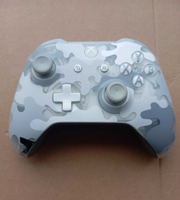 Xbox Wireless Controller Arctic Camo (спецвидання) з ДЕФЕКТОМ.