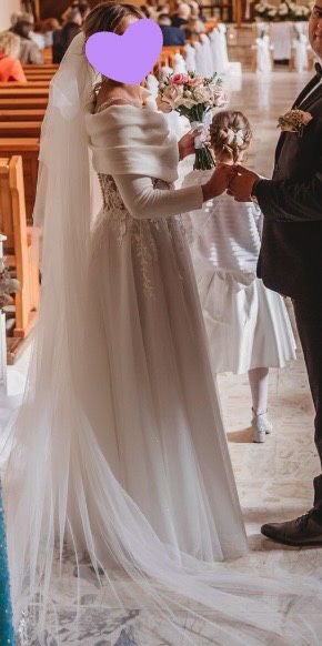 Suknia ślubna rozm. M z koronką + dodatki