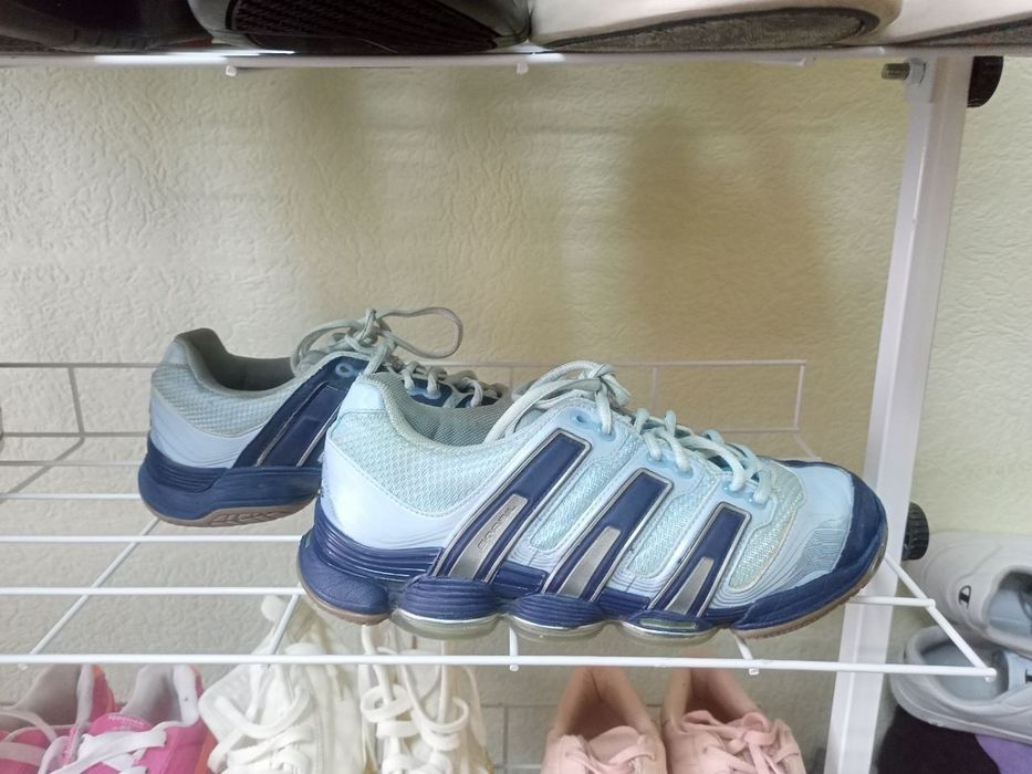 Кросівки adidas a3 twinstrike розмір 38