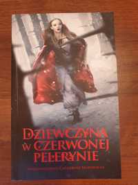 "Dziewczyna w czerwonej pelerynie" Sarah Blakley-Cartwright