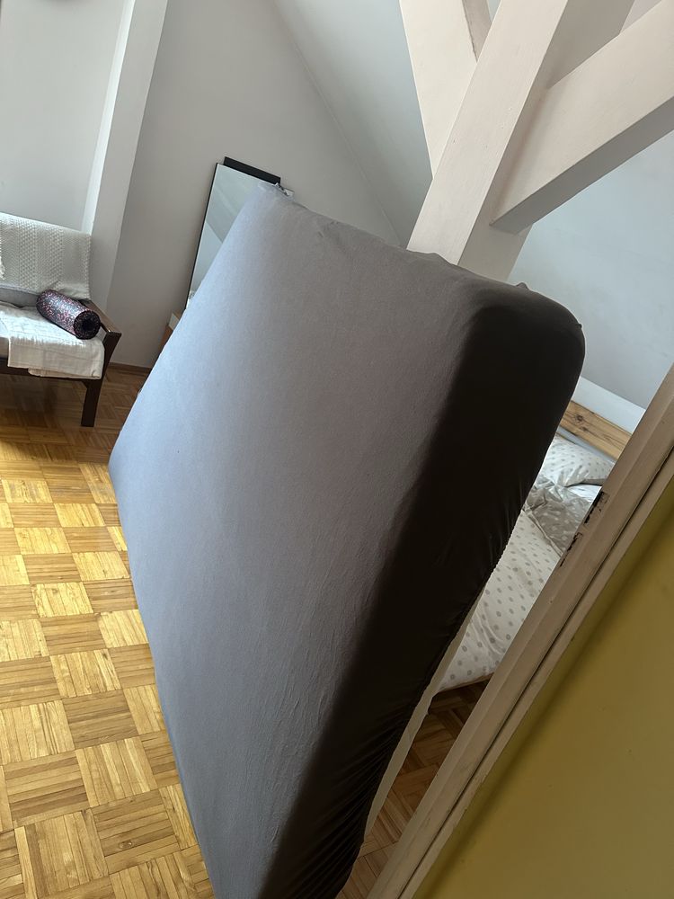 Materac 140/200 średnia twardość