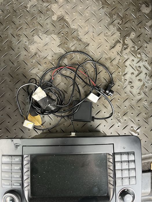 Магнетола мерседес х164