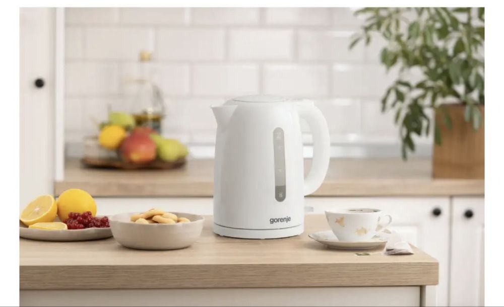 Електрочайник GORENJE K17W White (KEP1000-GS)