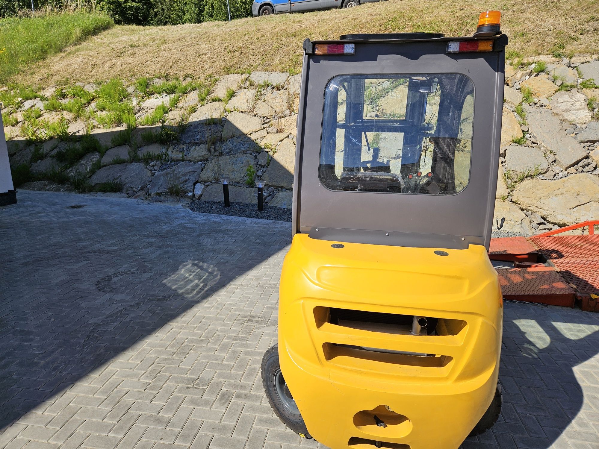 Wózek Widłowy 2,5 T KRÜGER ® PC-25,Maszt 4.5m lub 5,5m Triplex, Diesel