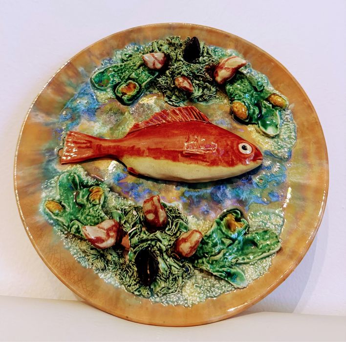 Prato decorativo com peixe Faiança das Caldas da Rainha