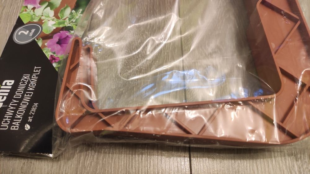 Zaczepy uchwyty doniczki balkonowe ogrodowe