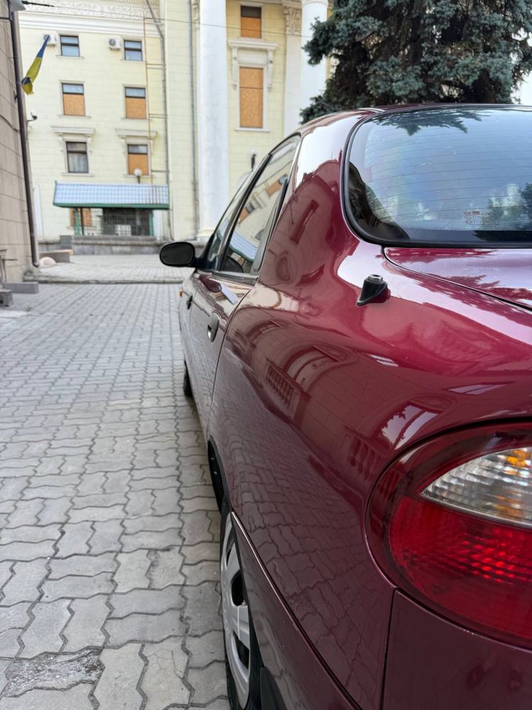 Продам ланас  кондеционер газ бензин